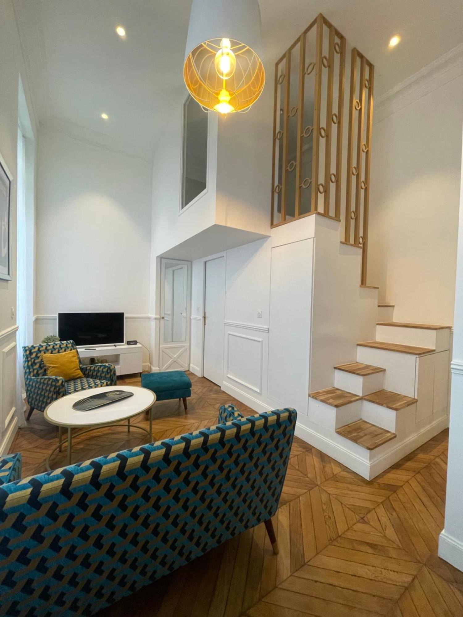 Appartement De Charme Art Deco - Hyper-Centre Ville - Place D'Erlon - Gare - 랭스 외부 사진